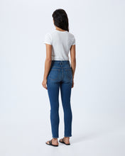 Leila | Homestead | Mid Rise Skinny Jean
