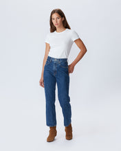 London Crop | Forbidden Love | High Rise | Straight Jean