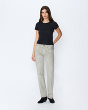 Remy | Outskirts | Low Rise | Straight Jean