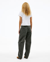 Ella | Keystone Mountain | Mid Rise | Curve Jean