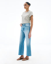 Grace Crop | Find Your Way | High Rise | Wide Jean