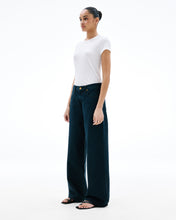 Lexi | Washed Black | Low Rise | Wide Jean