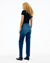 London | North Point | High Rise | Straight Jean