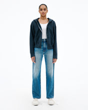 London | Old Habits Die Hard | High Rise | Straight Jean