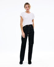 London | Empty Sky | High Rise | Straight Jean