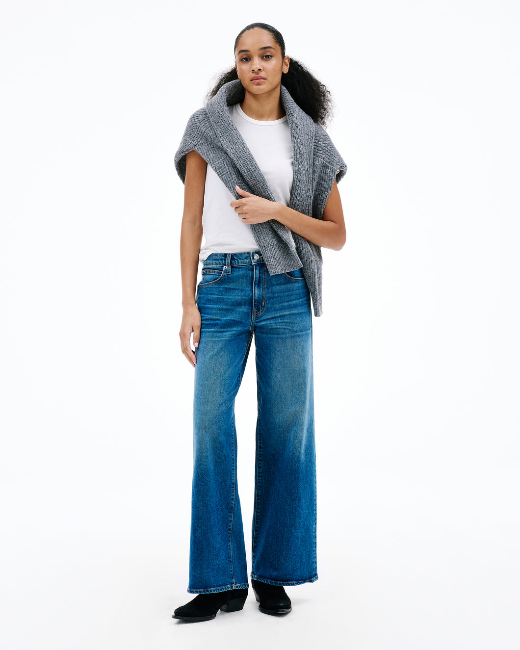 Selena | Santa Ynez | Mid Rise | Wide Jean
